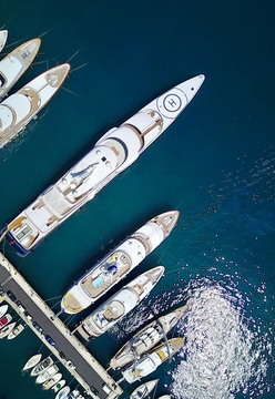 Fire at the Ferretti Shipyard – the destruction of a yacht under construction